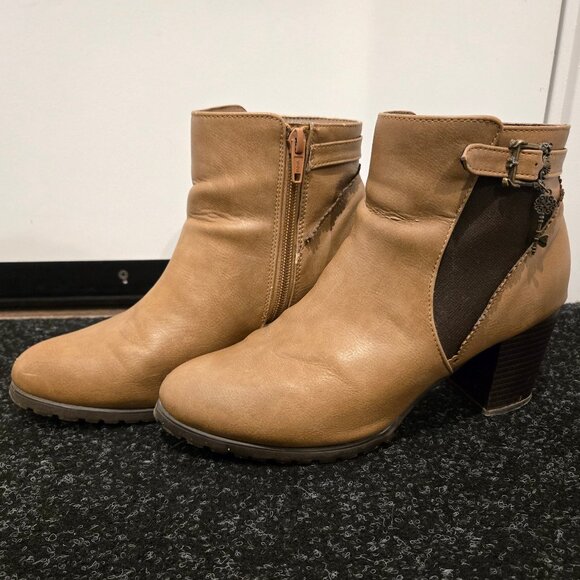 Axes Femme Lolita Scalloped Brown Ankle Booties - Size L, US8 - Picture 1 of 7